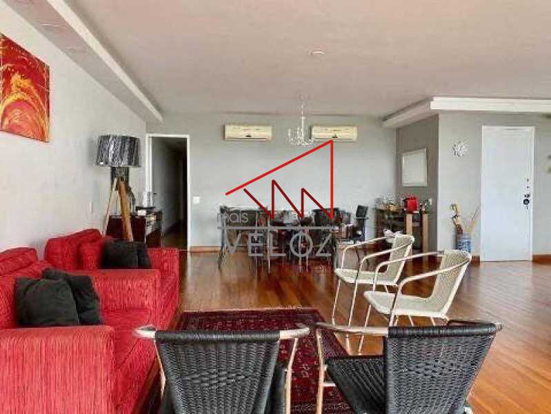 Apartamento à venda com 3 quartos, 200m² - Foto 8