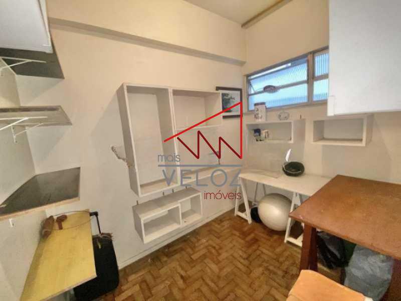 Apartamento à venda com 4 quartos, 265m² - Foto 3