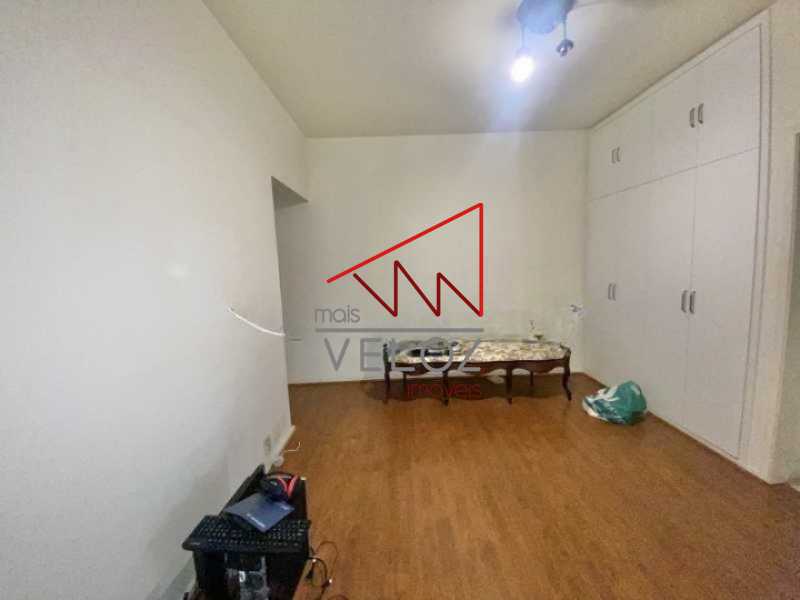 Apartamento à venda com 4 quartos, 265m² - Foto 7