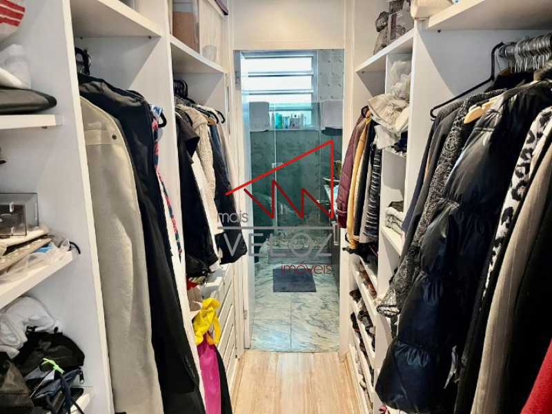 Apartamento à venda com 4 quartos, 248m² - Foto 7