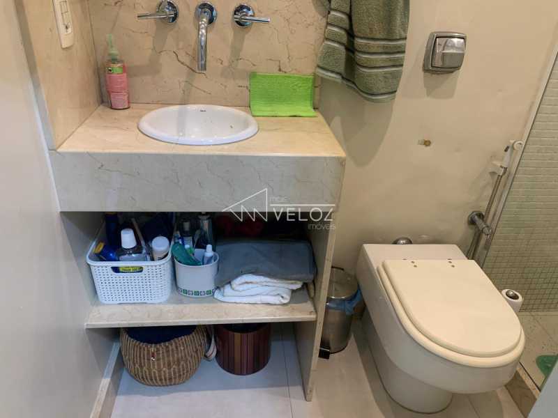 Apartamento à venda com 2 quartos, 65m² - Foto 17