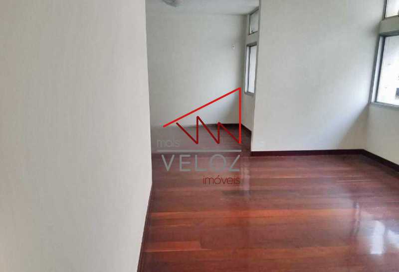 Apartamento à venda com 3 quartos - Foto 2