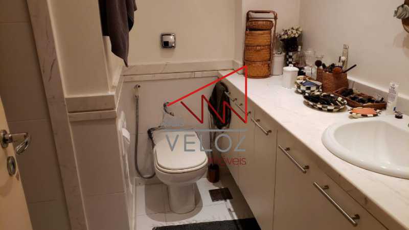 Apartamento à venda com 3 quartos, 150m² - Foto 14