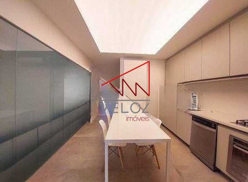 Apartamento à venda com 3 quartos, 320m² - Foto 11