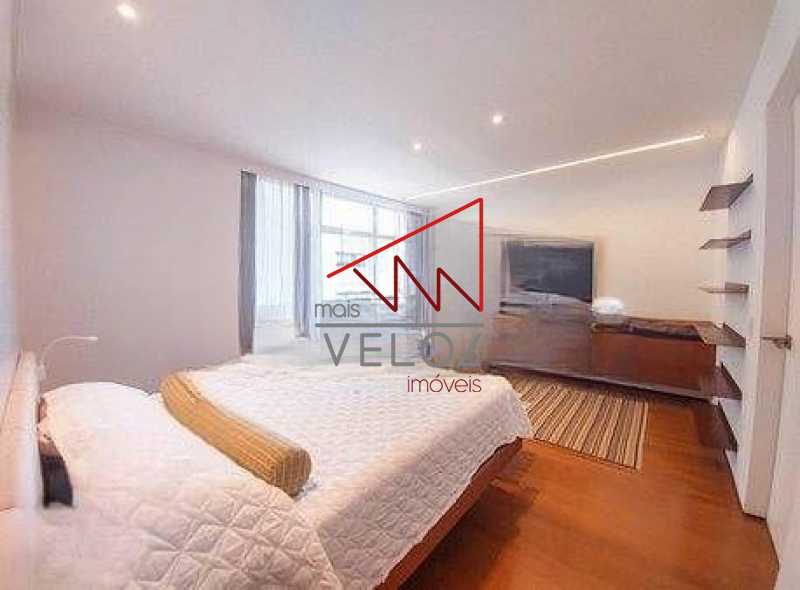 Apartamento à venda com 3 quartos, 320m² - Foto 12