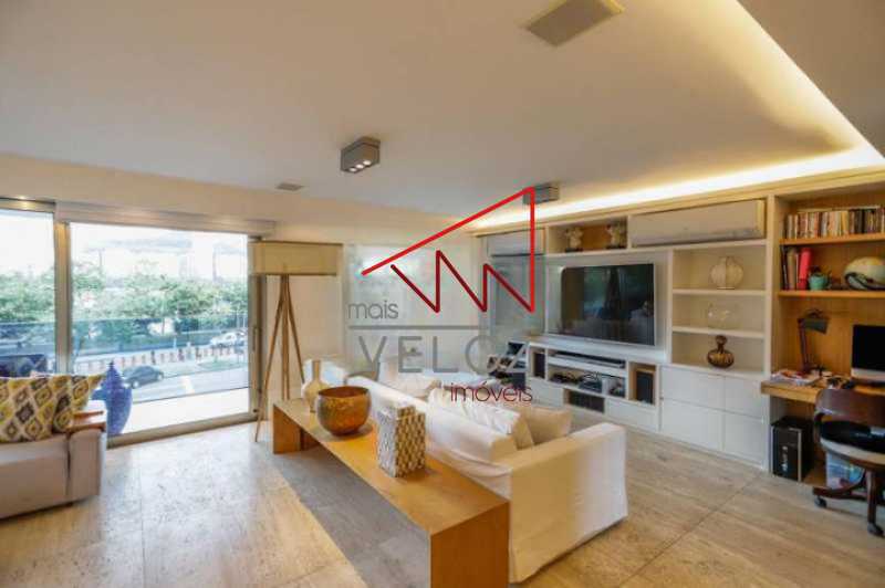 Apartamento à venda com 3 quartos, 210m² - Foto 4