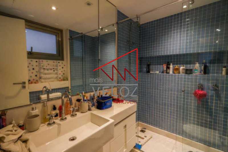 Apartamento à venda com 3 quartos, 210m² - Foto 14