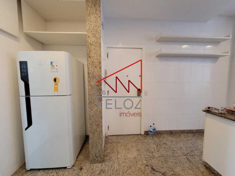 Apartamento à venda com 4 quartos, 170m² - Foto 19