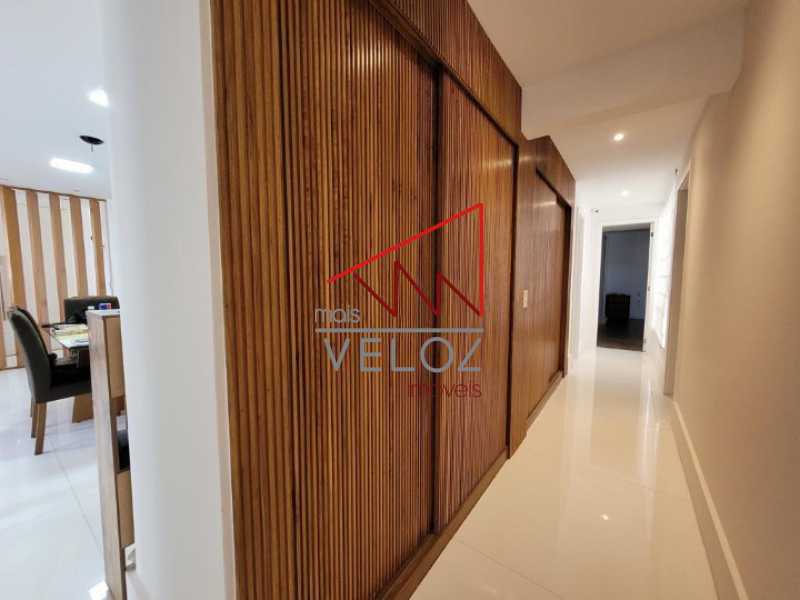 Apartamento à venda com 4 quartos, 170m² - Foto 8