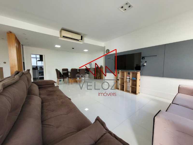 Apartamento à venda com 4 quartos, 170m² - Foto 25