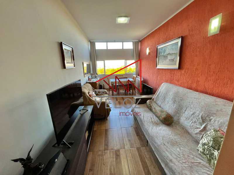 Apartamento à venda com 3 quartos, 100m² - Foto 3