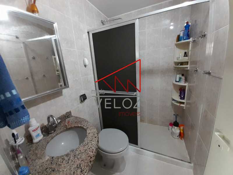 Apartamento à venda com 2 quartos, 69m² - Foto 5