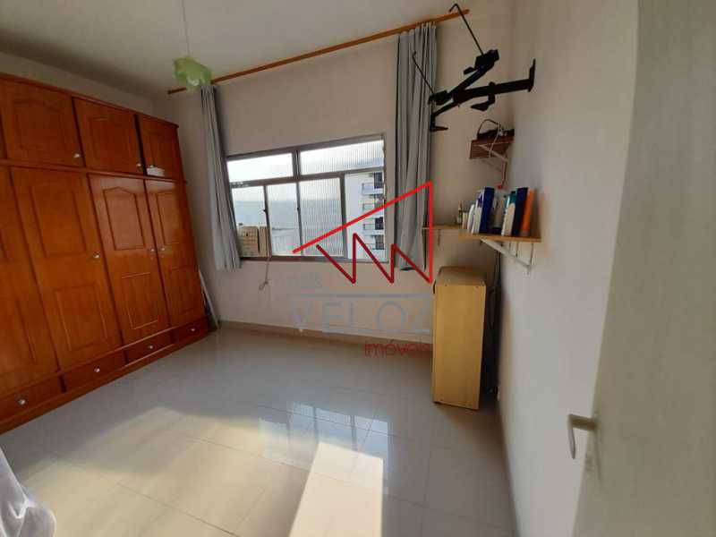 Apartamento à venda com 2 quartos, 69m² - Foto 9