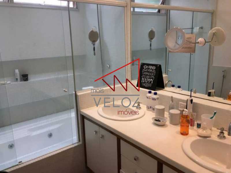 Apartamento à venda com 4 quartos, 230m² - Foto 19