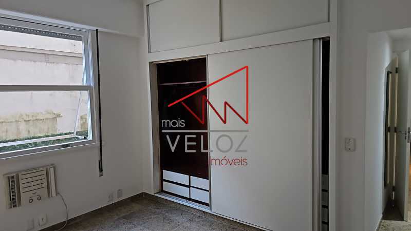 Apartamento à venda com 3 quartos, 115m² - Foto 10