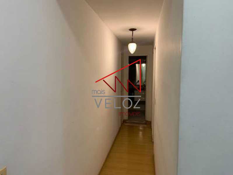 Apartamento à venda com 2 quartos, 63m² - Foto 11