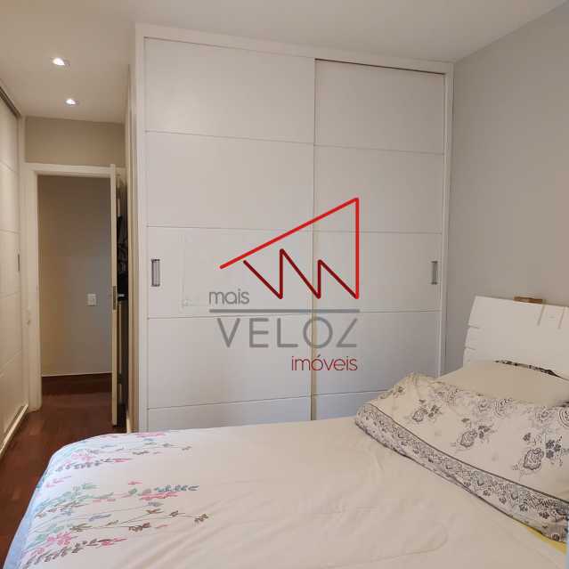 Apartamento à venda com 3 quartos, 108m² - Foto 9