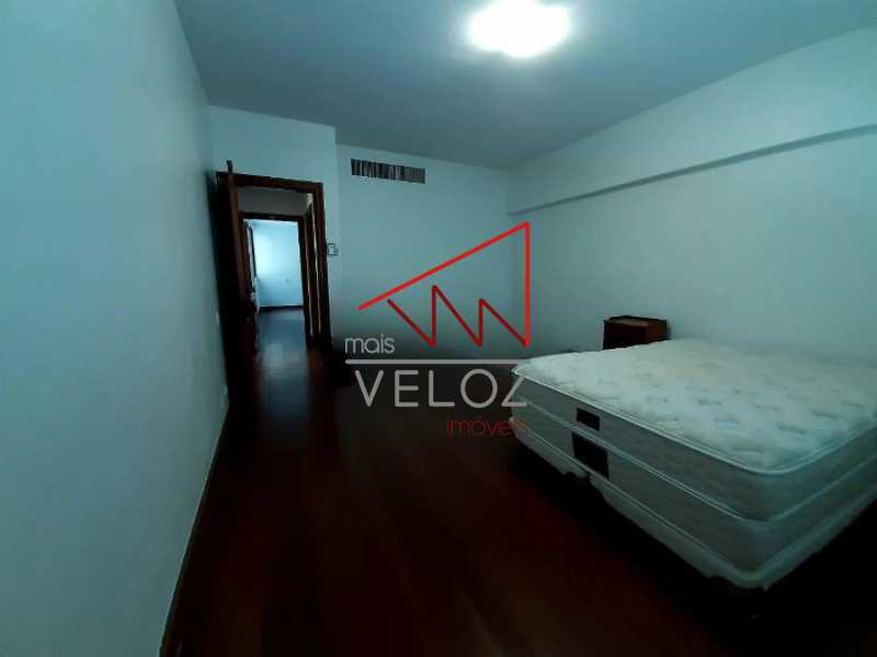 Apartamento à venda com 6 quartos, 470m² - Foto 15