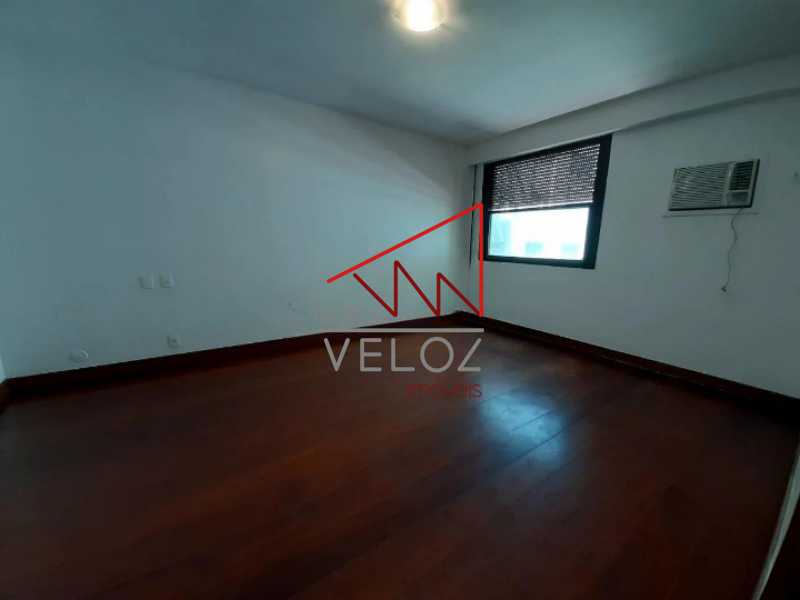 Apartamento à venda com 6 quartos, 470m² - Foto 14