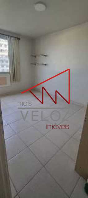 Apartamento à venda com 3 quartos, 101m² - Foto 9