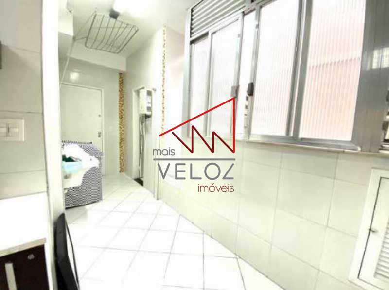 Apartamento à venda com 3 quartos, 140m² - Foto 19