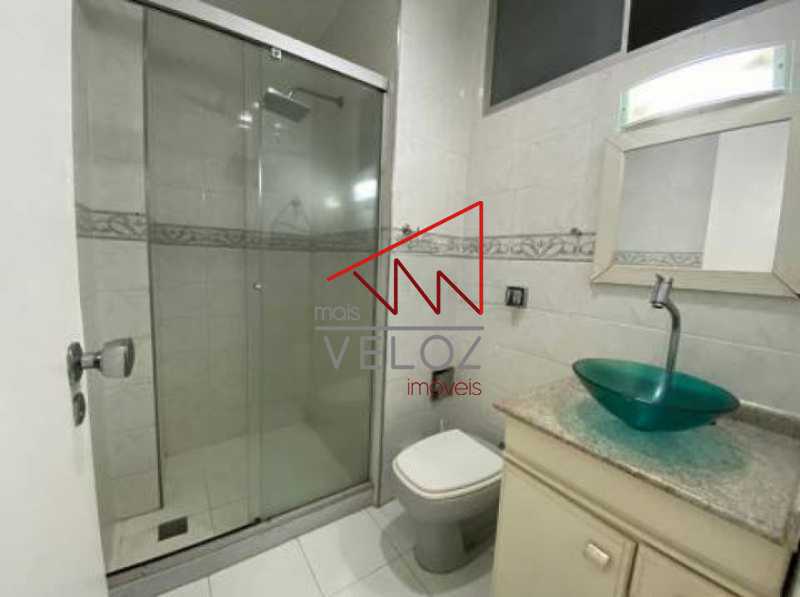 Apartamento à venda com 3 quartos, 140m² - Foto 18