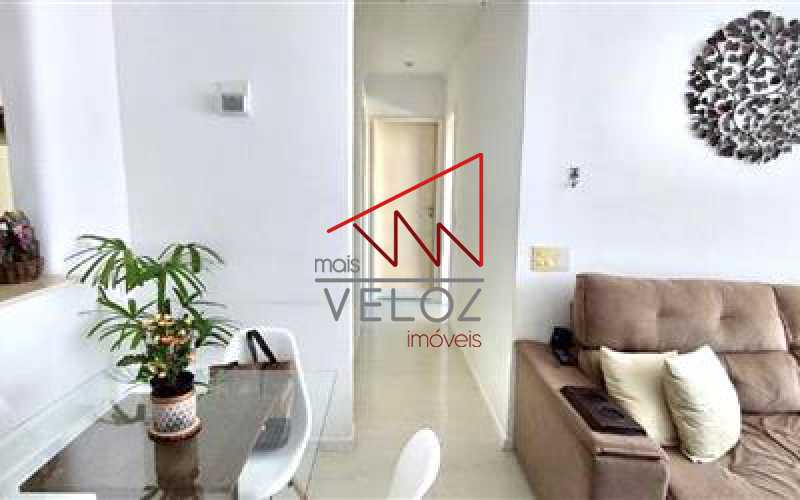 Apartamento à venda com 2 quartos, 56m² - Foto 2