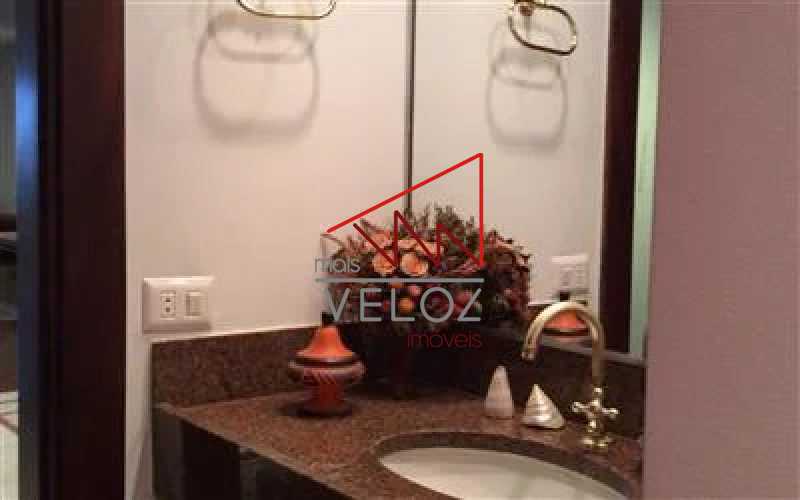 Apartamento à venda com 5 quartos, 385m² - Foto 17