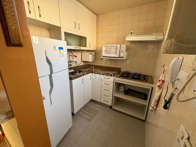 Apartamento à venda com 2 quartos, 59m² - Foto 9