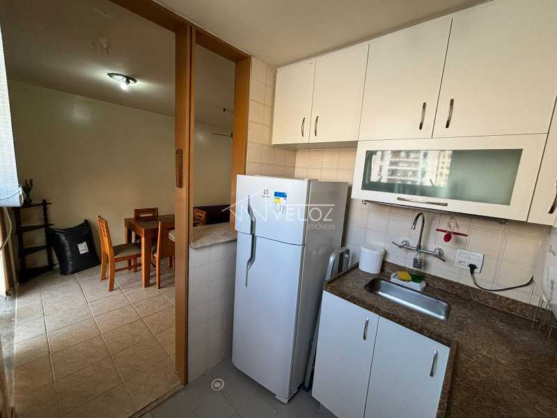 Apartamento à venda com 2 quartos, 59m² - Foto 8