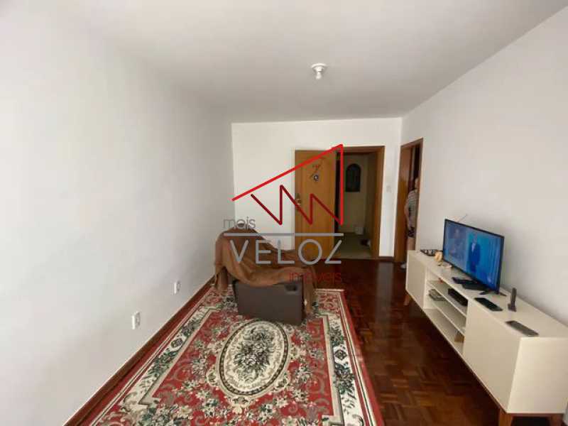 Apartamento à venda com 3 quartos, 74m² - Foto 2