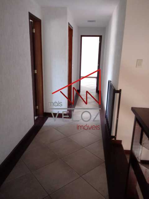 Apartamento à venda com 4 quartos, 263m² - Foto 17