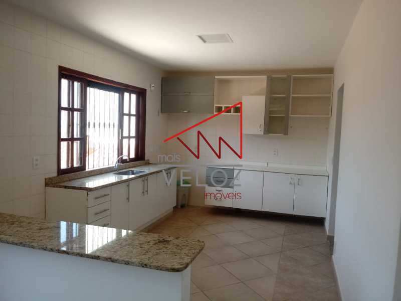 Apartamento à venda com 4 quartos, 263m² - Foto 22