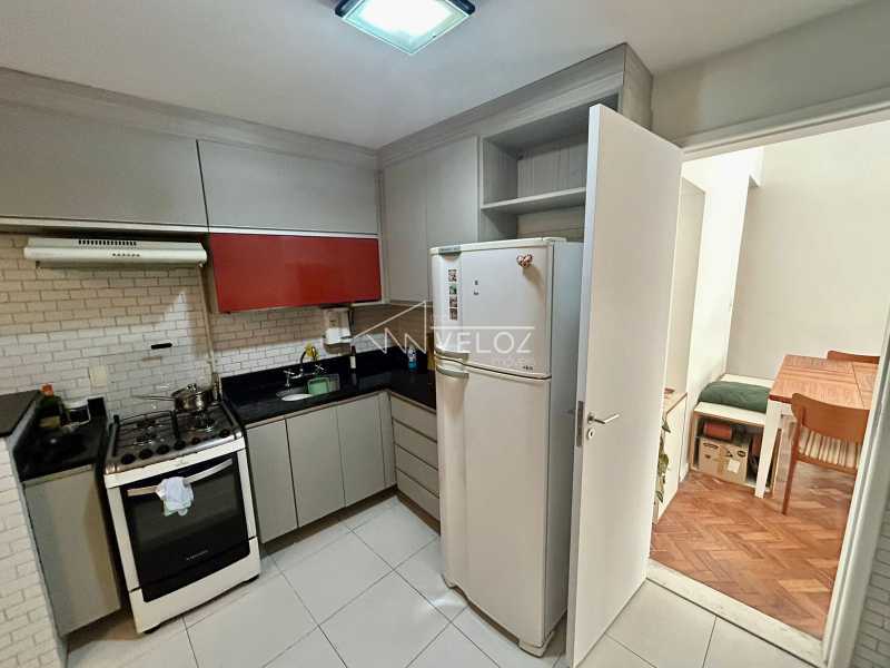 Apartamento à venda com 2 quartos, 105m² - Foto 6