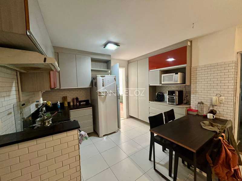 Apartamento à venda com 2 quartos, 105m² - Foto 8