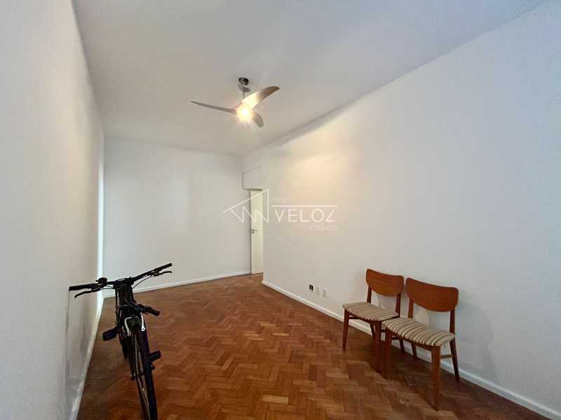 Apartamento à venda com 2 quartos, 105m² - Foto 12