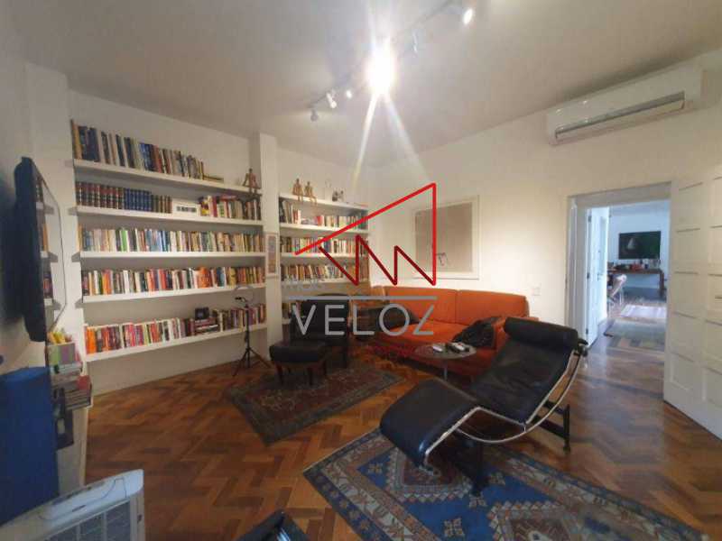 Casa à venda com 4 quartos, 430m² - Foto 9