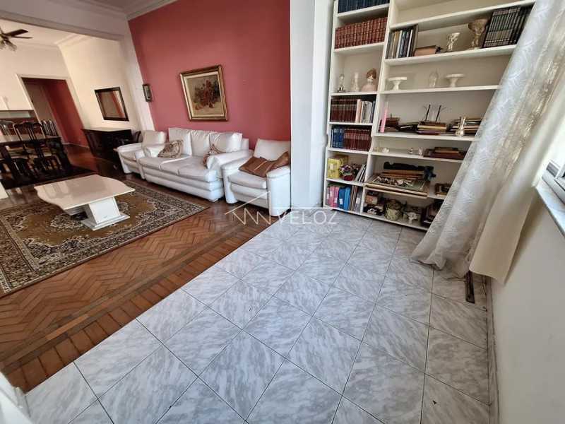 Apartamento à venda com 2 quartos, 96m² - Foto 2