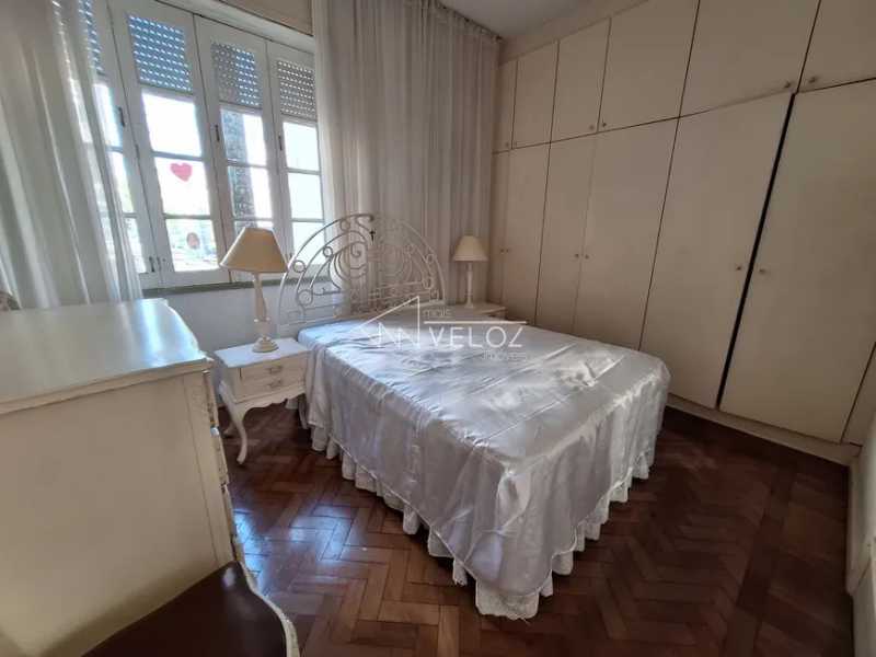 Apartamento à venda com 2 quartos, 96m² - Foto 12