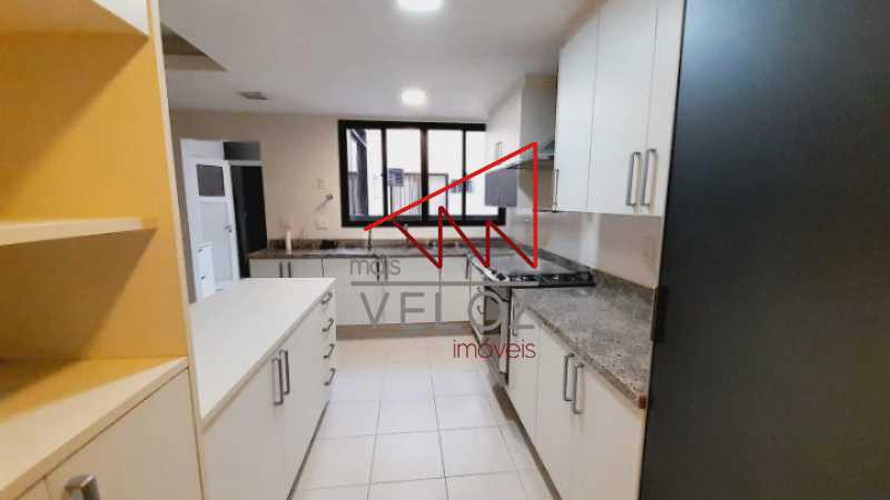 Apartamento à venda com 4 quartos, 294m² - Foto 17