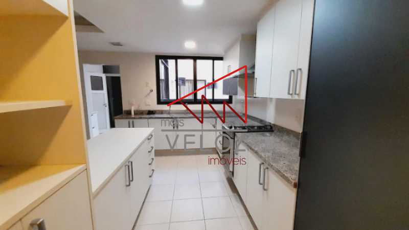 Apartamento à venda com 4 quartos, 294m² - Foto 18