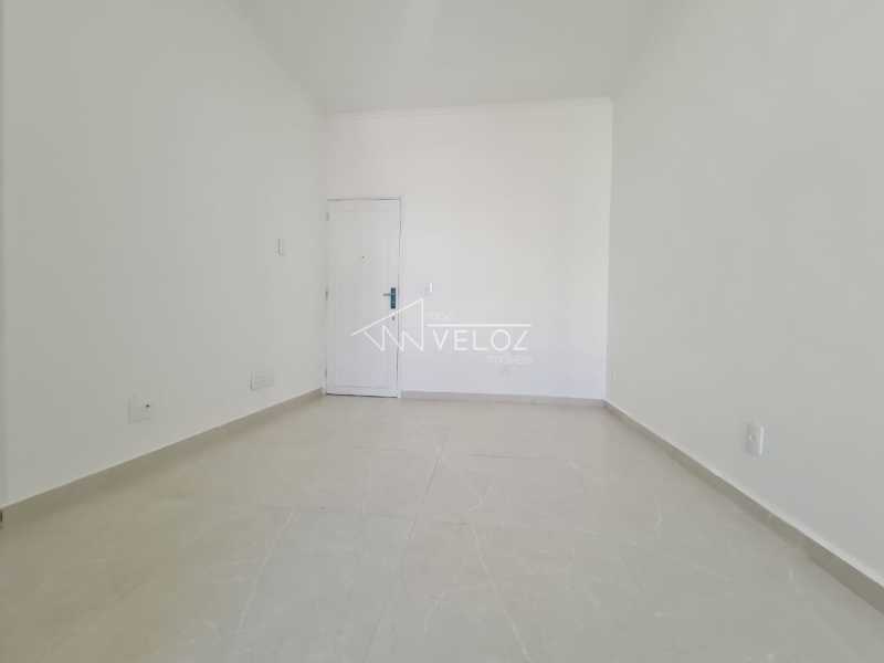 Apartamento à venda com 1 quarto, 50m² - Foto 7