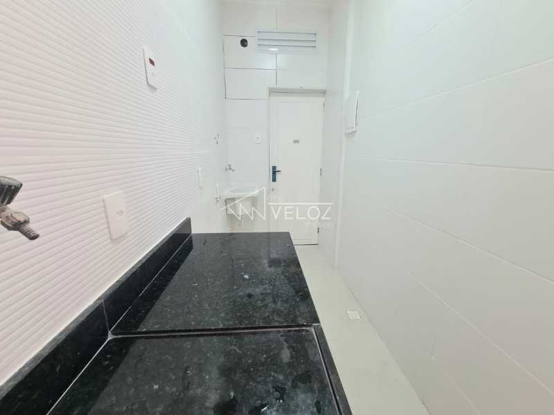 Apartamento à venda com 1 quarto, 50m² - Foto 27