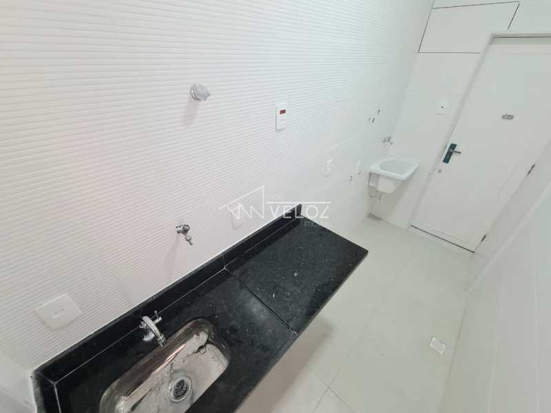 Apartamento à venda com 1 quarto, 50m² - Foto 29