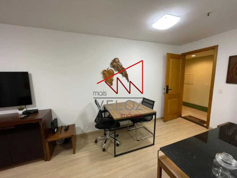 Apartamento à venda com 1 quarto, 40m² - Foto 8