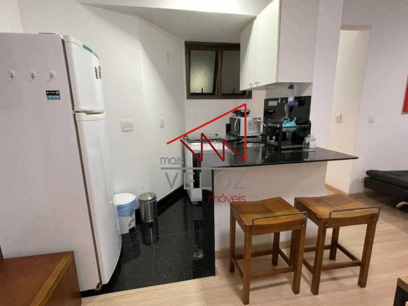 Apartamento à venda com 1 quarto, 40m² - Foto 9