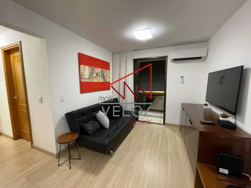 Apartamento à venda com 1 quarto, 40m² - Foto 3