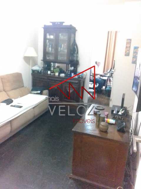 Apartamento à venda com 2 quartos, 70m² - Foto 3