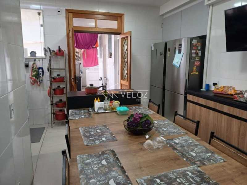 Apartamento à venda com 4 quartos, 202m² - Foto 19