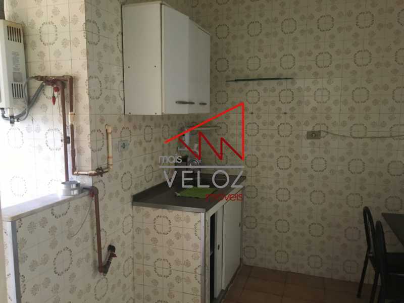 Apartamento à venda com 3 quartos, 90m² - Foto 4